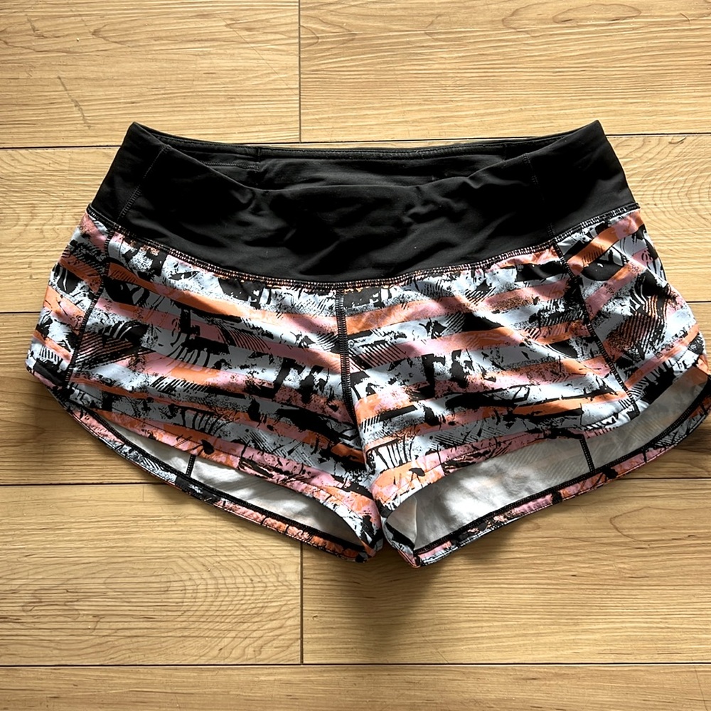 Lulu Lemon athletic shorts size 6